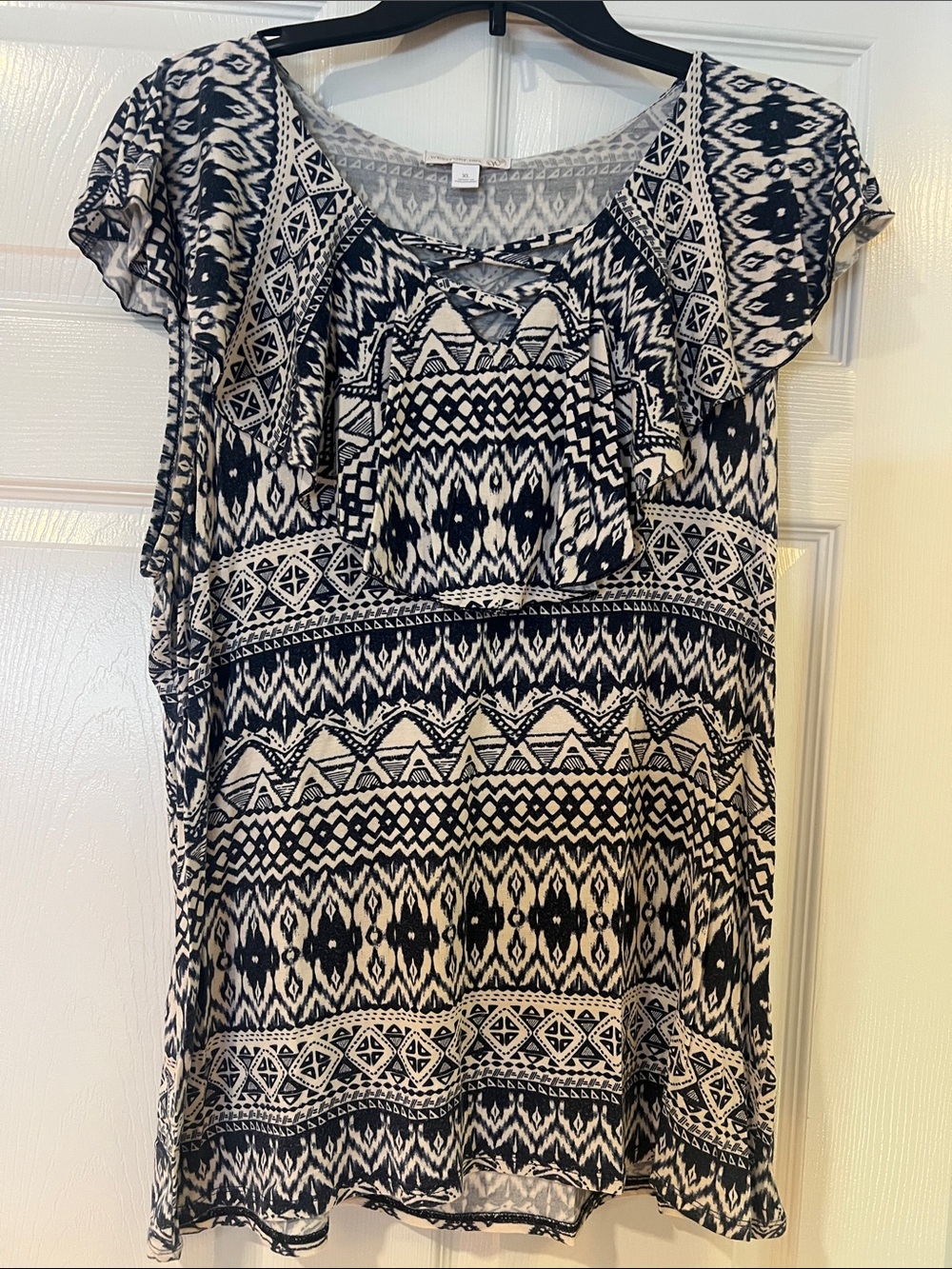 Black and White Aztec Crisscross Short Sleeve Top